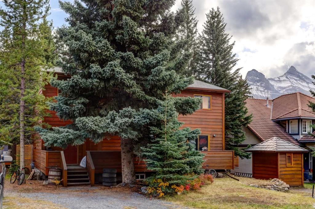 248 Grizzly Crescent