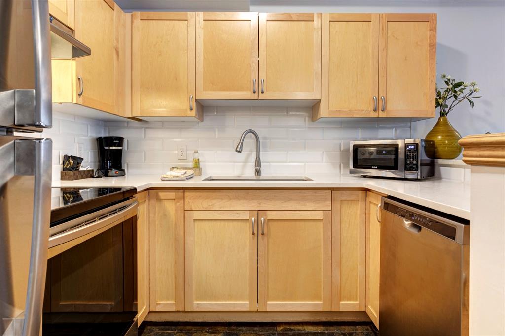 1151 Sidney Street, #204