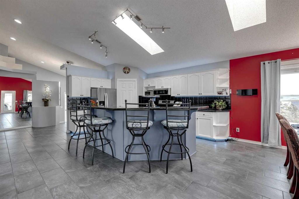 178 Tuscarora Circle NW