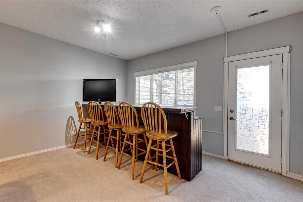 178 Tuscarora Circle NW