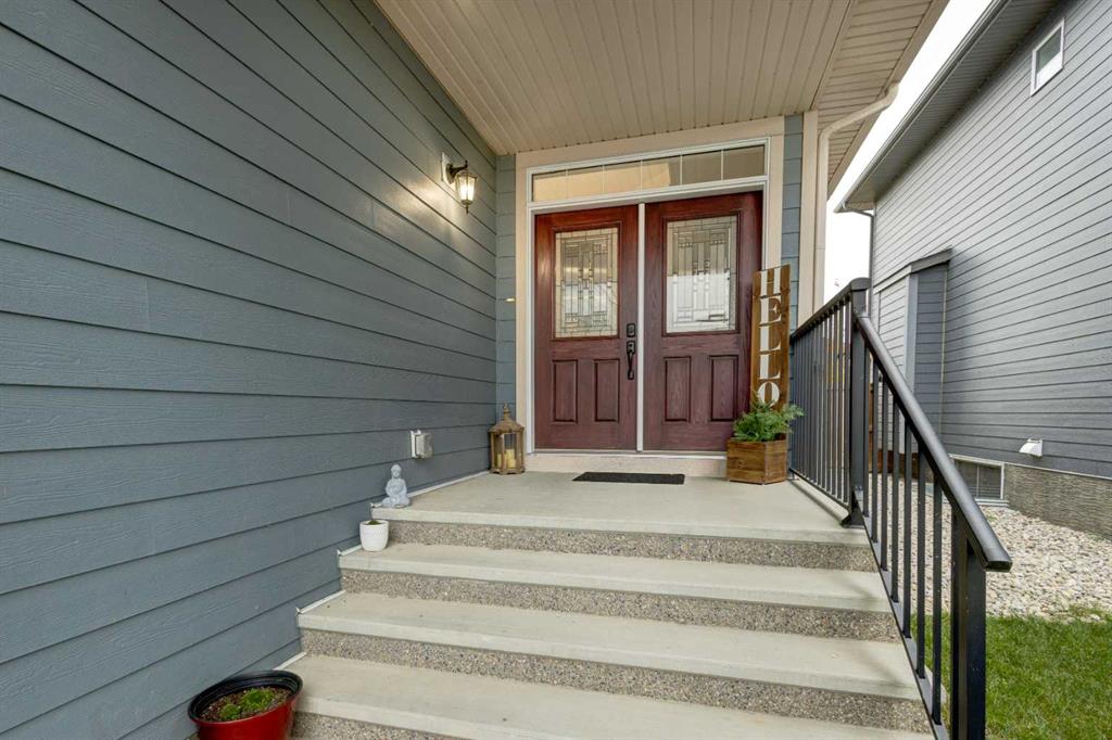 32 Cranbrook Circle SE