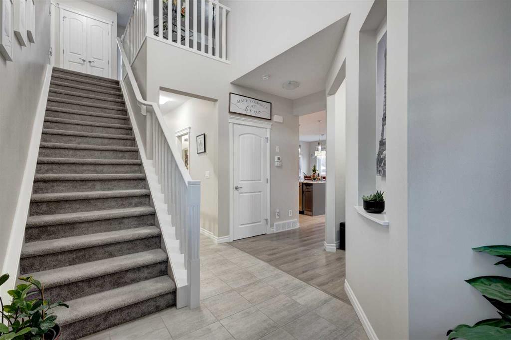 32 Cranbrook Circle SE