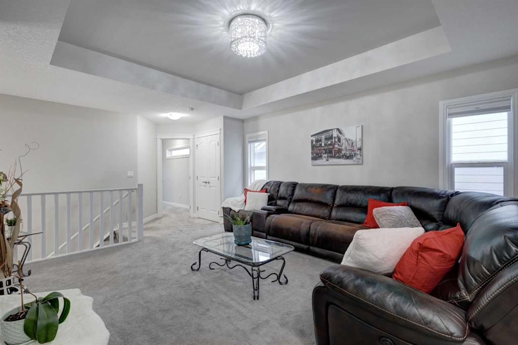 32 Cranbrook Circle SE