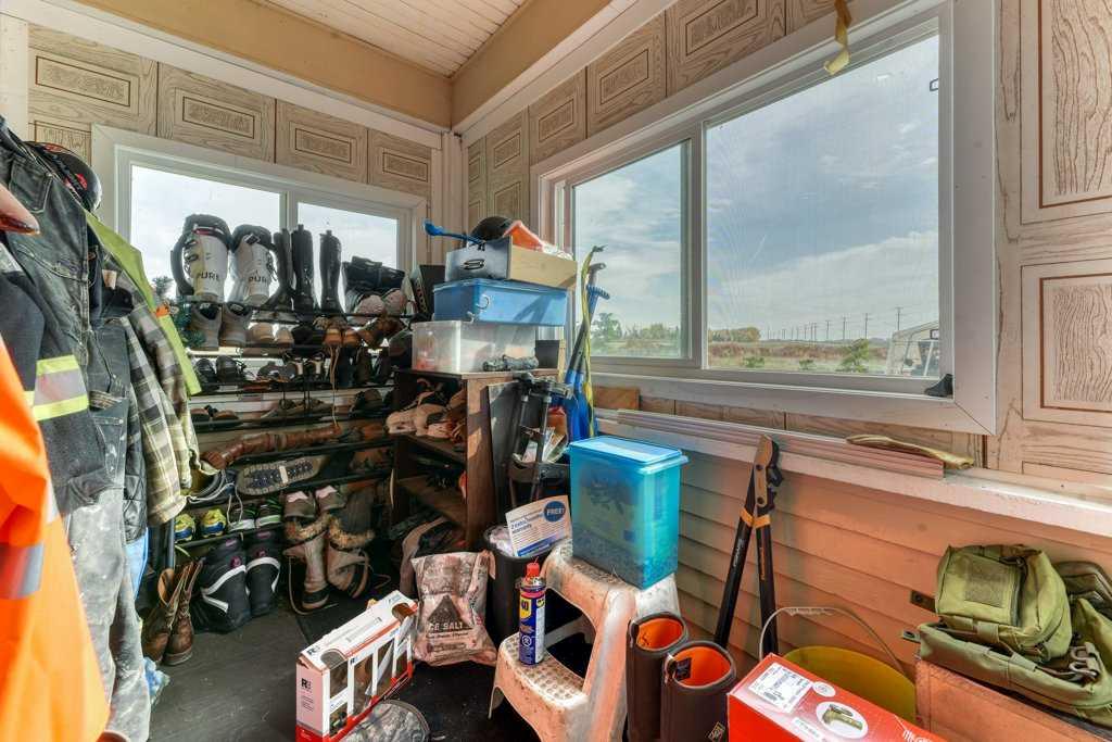 280260 Township Road 240