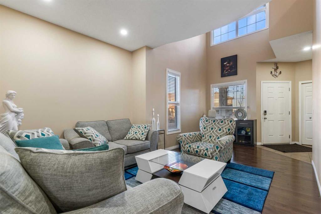 119 Saddlecrest Gardens NE
