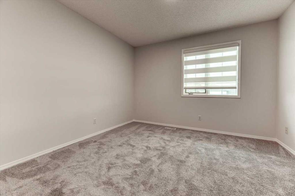 151 Douglas Ridge Mews SE