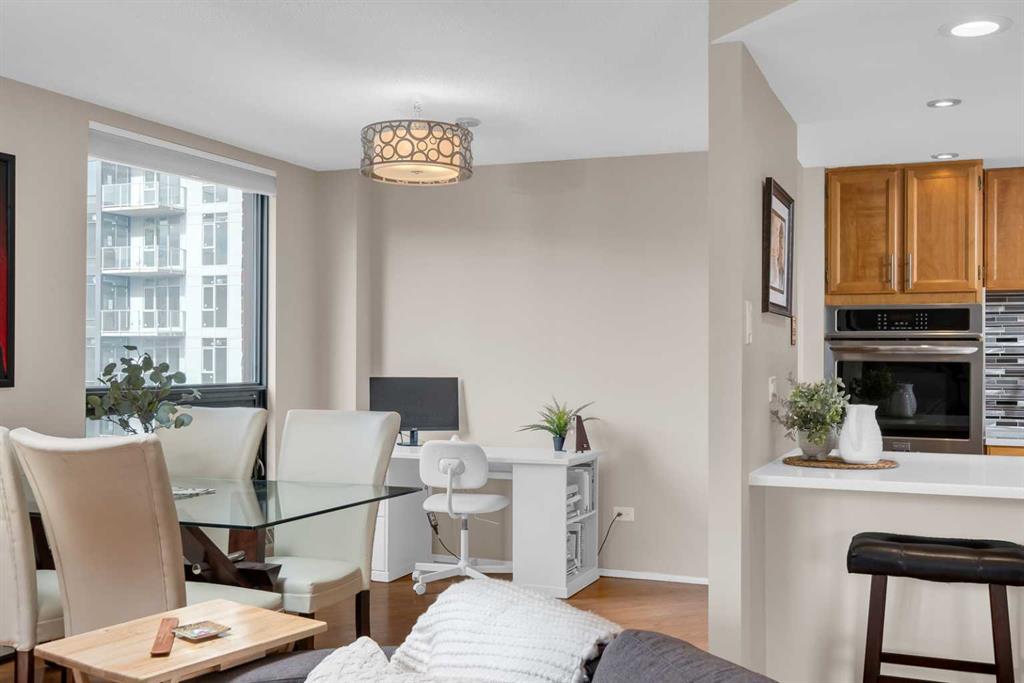 1304 15 Avenue SW, #930