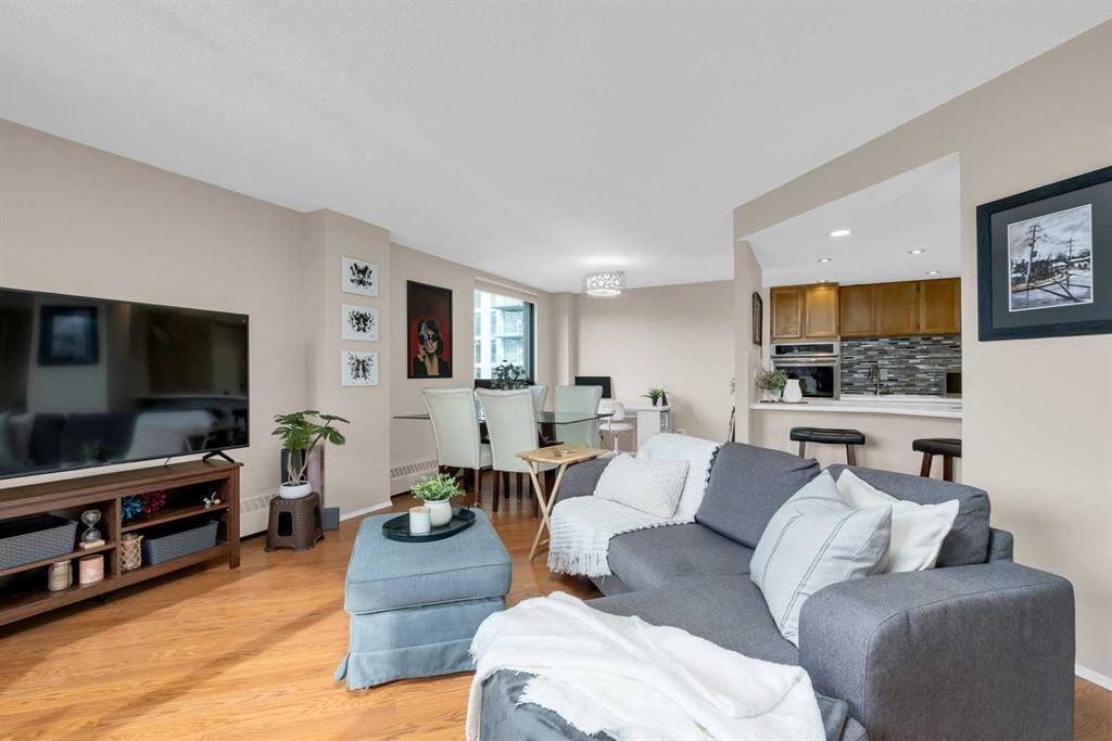 1304 15 Avenue SW, #930