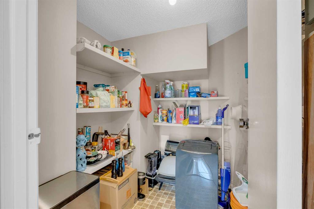 1304 15 Avenue SW, #930