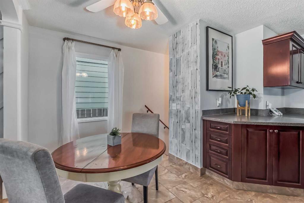 43 Berkley Rise NW