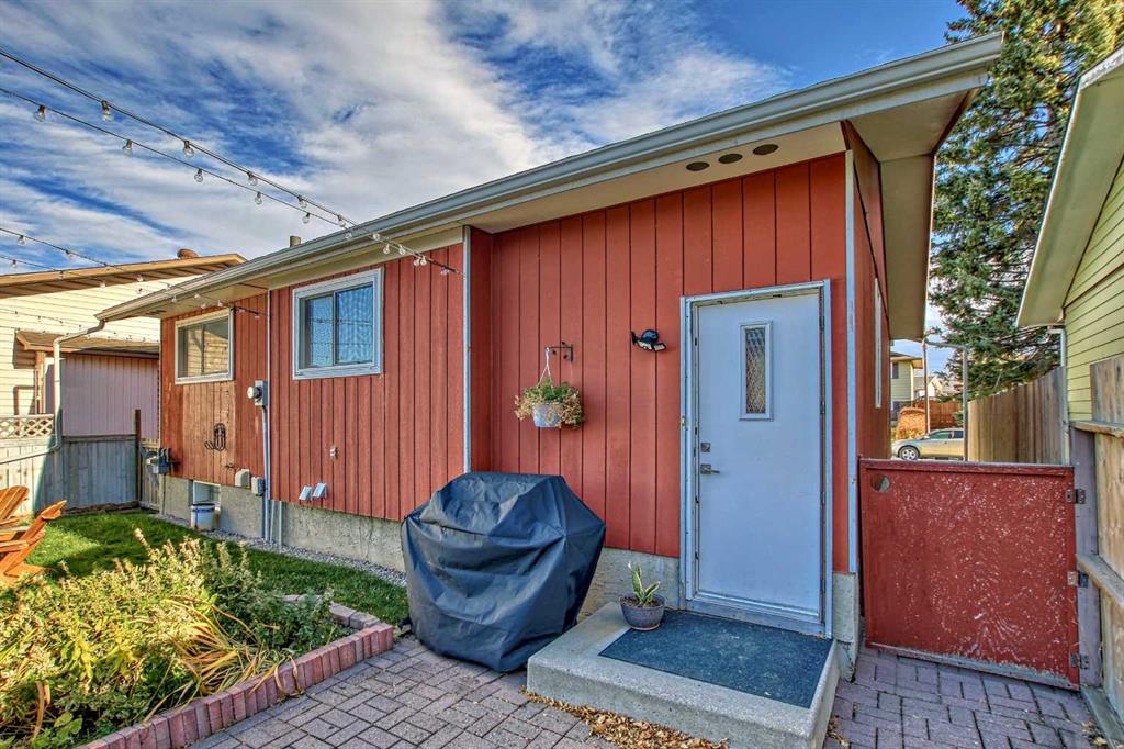 43 Berkley Rise NW