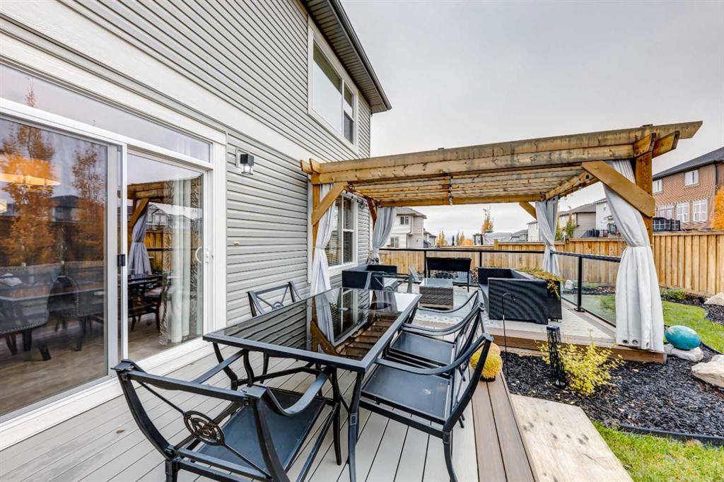 112 Heritage Hill