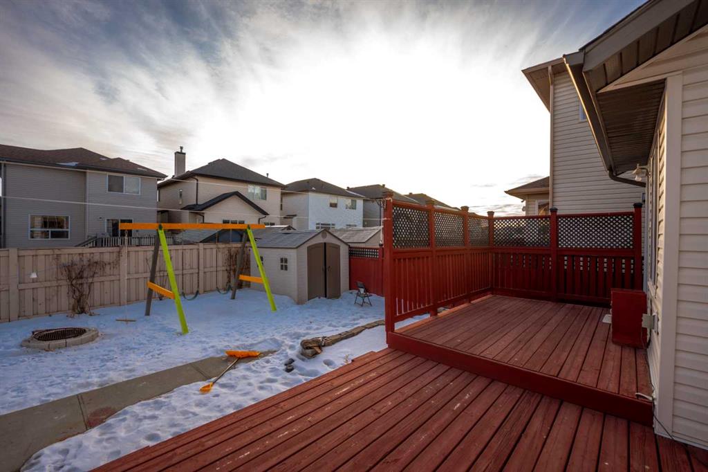 148 Saddlecrest Green NE