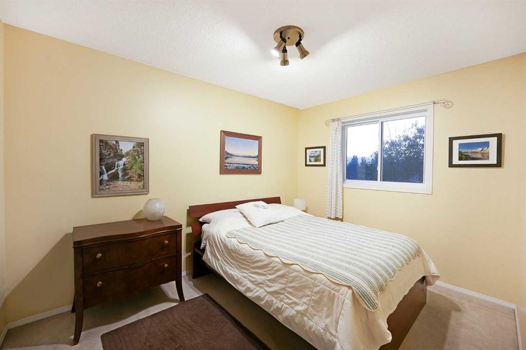 18567 Chaparral Manor SE