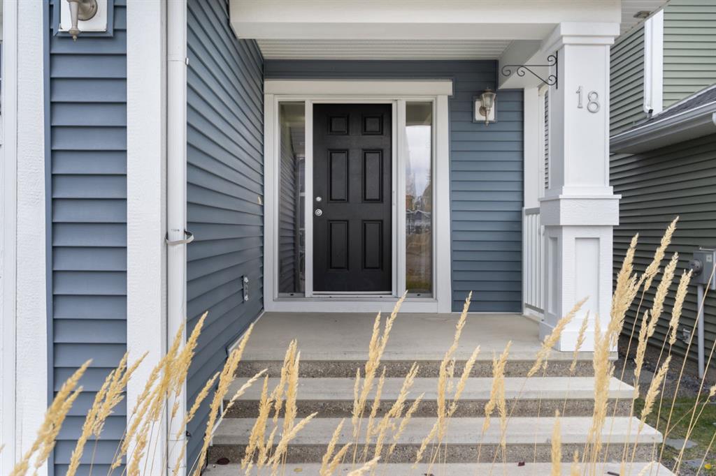 18 River Heights Crescent
