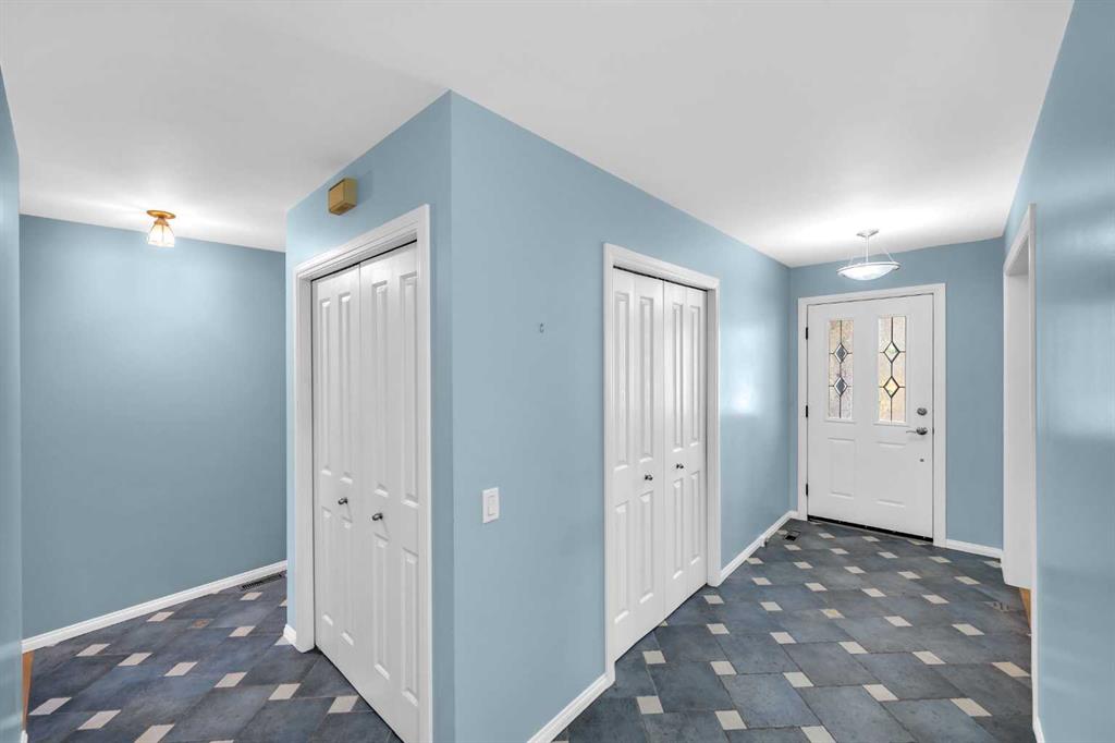 148 Edgedale Drive NW