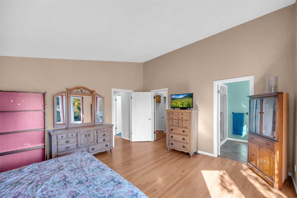 148 Edgedale Drive NW