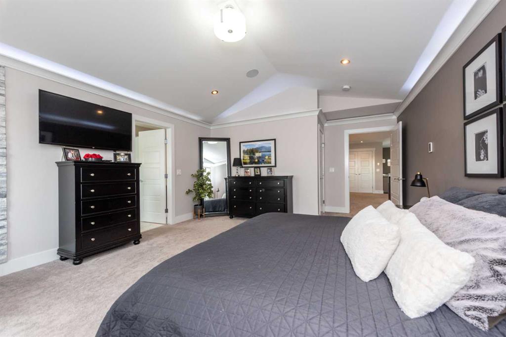 140 Kinniburgh Loop