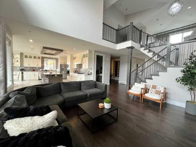 140 Kinniburgh Loop