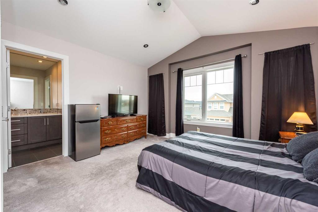 140 Kinniburgh Loop