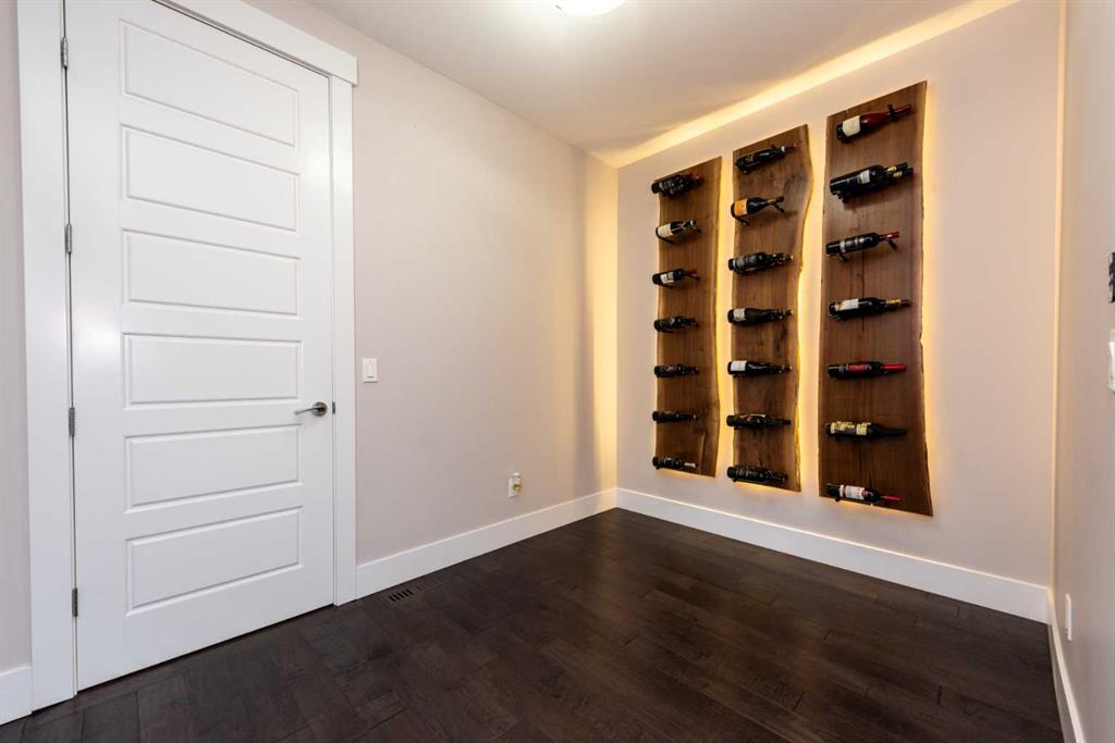 140 Kinniburgh Loop