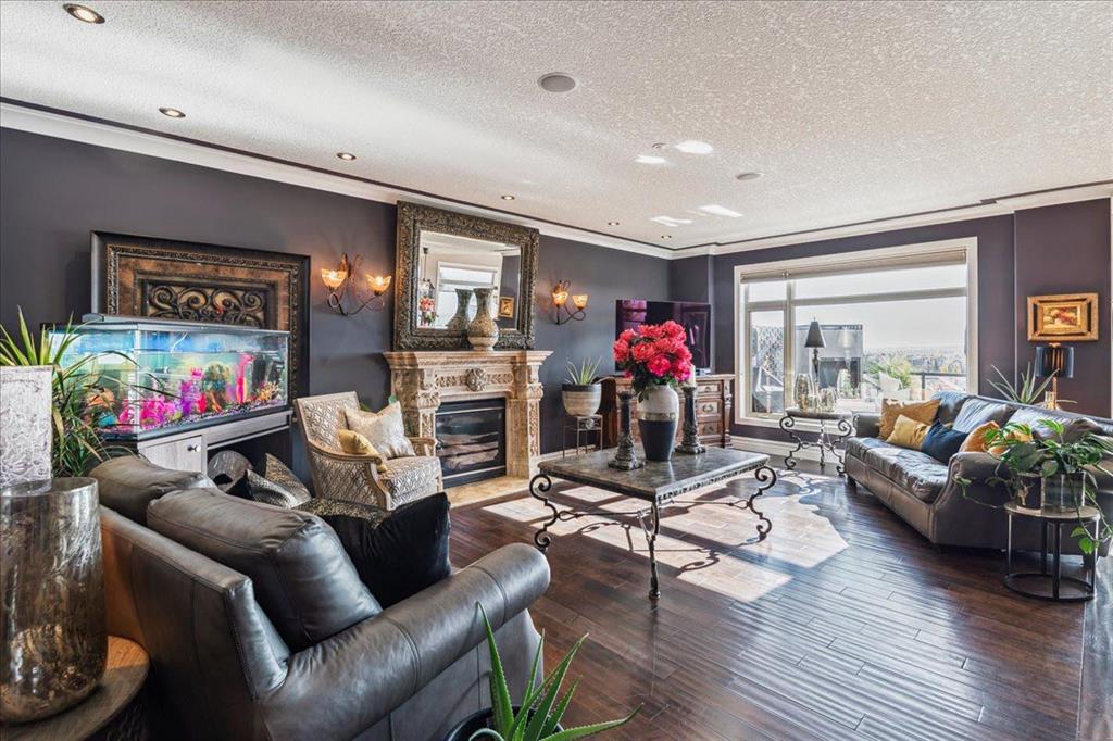 211 Sunset Circle