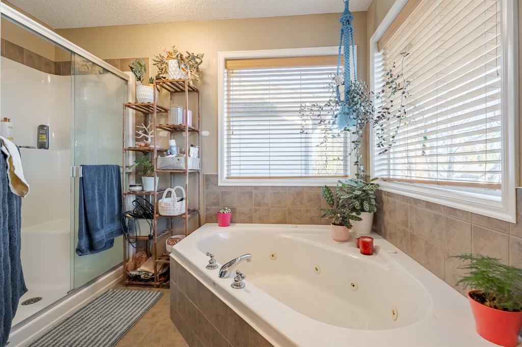 127 Brightonstone Common SE