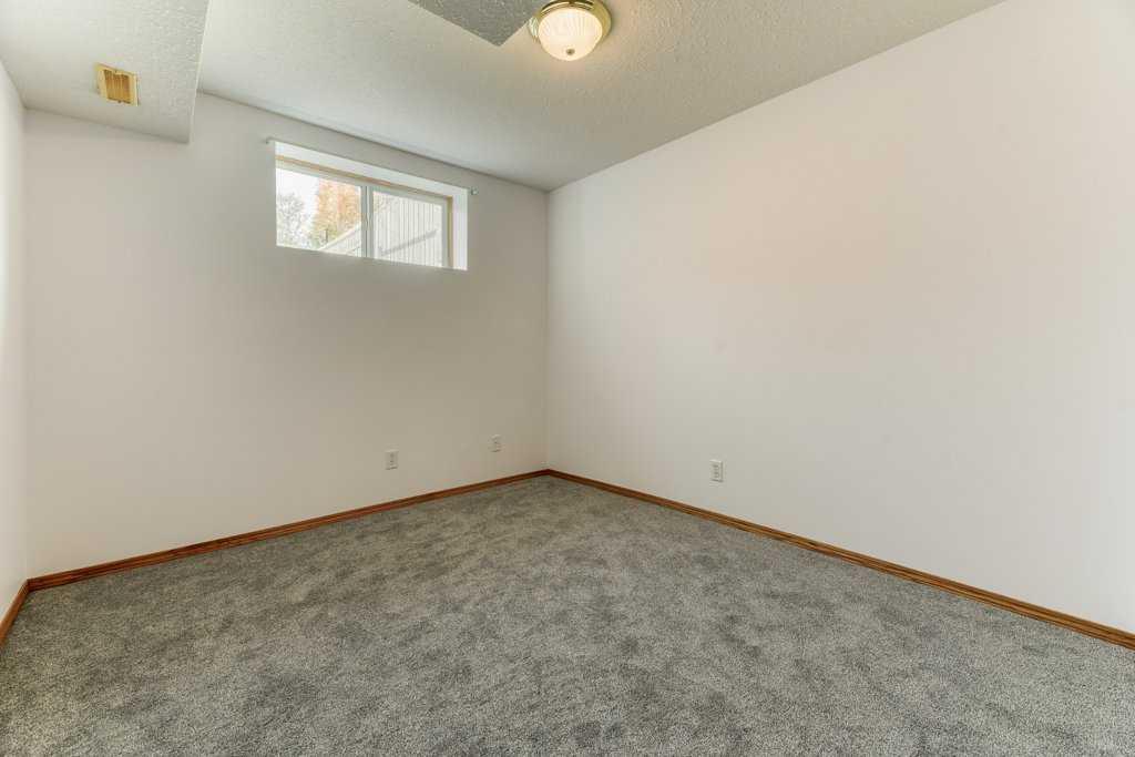 1411 Strathcona Way