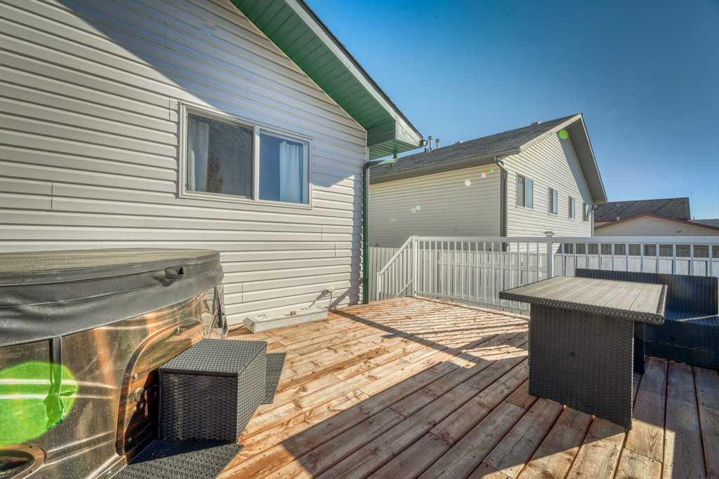 1411 Strathcona Way