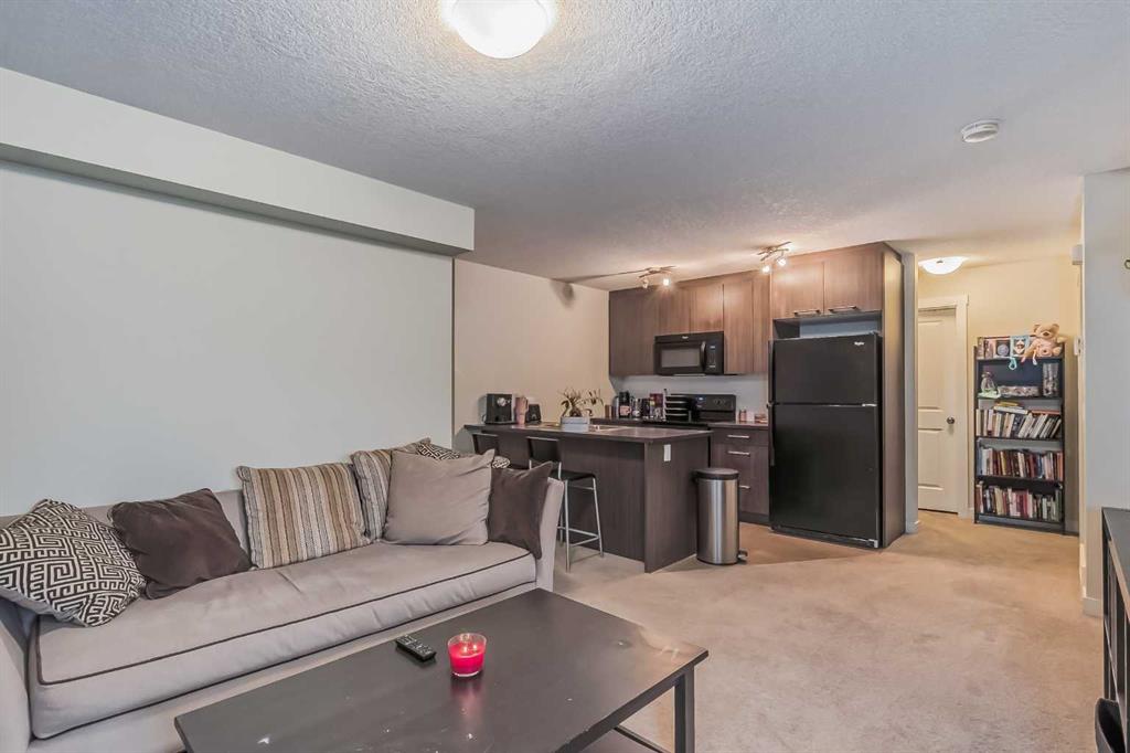 300 Marina Drive, #180