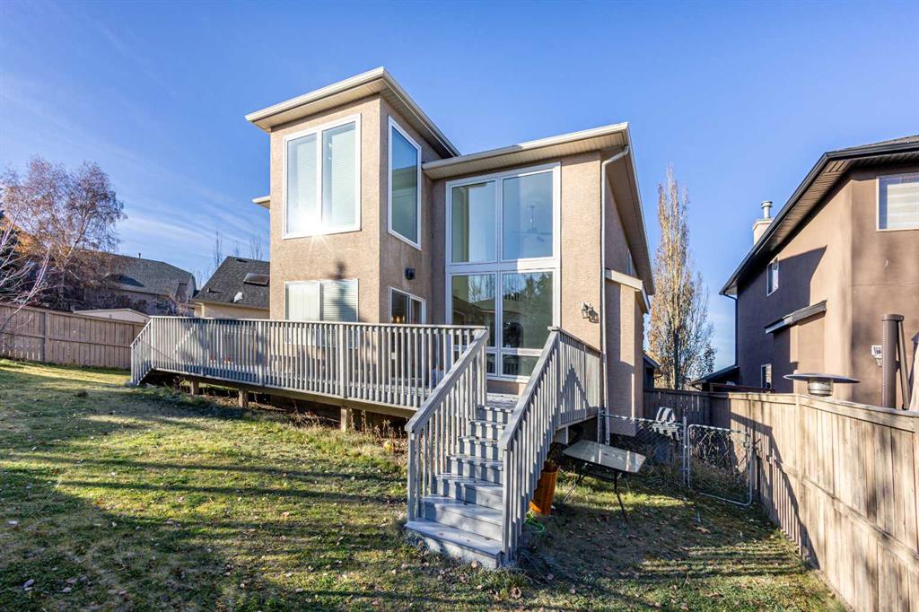 218 Evergreen Heights SW