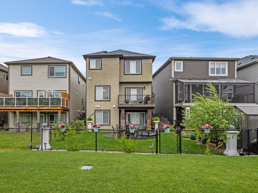 88 Legacy Manor SE