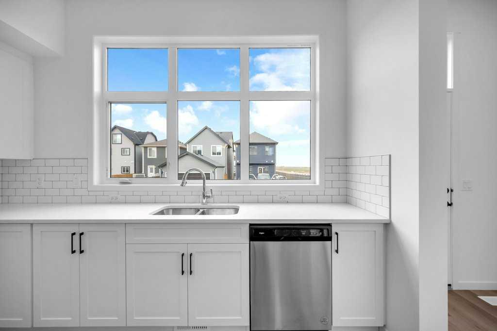 346 Magnolia Square SE