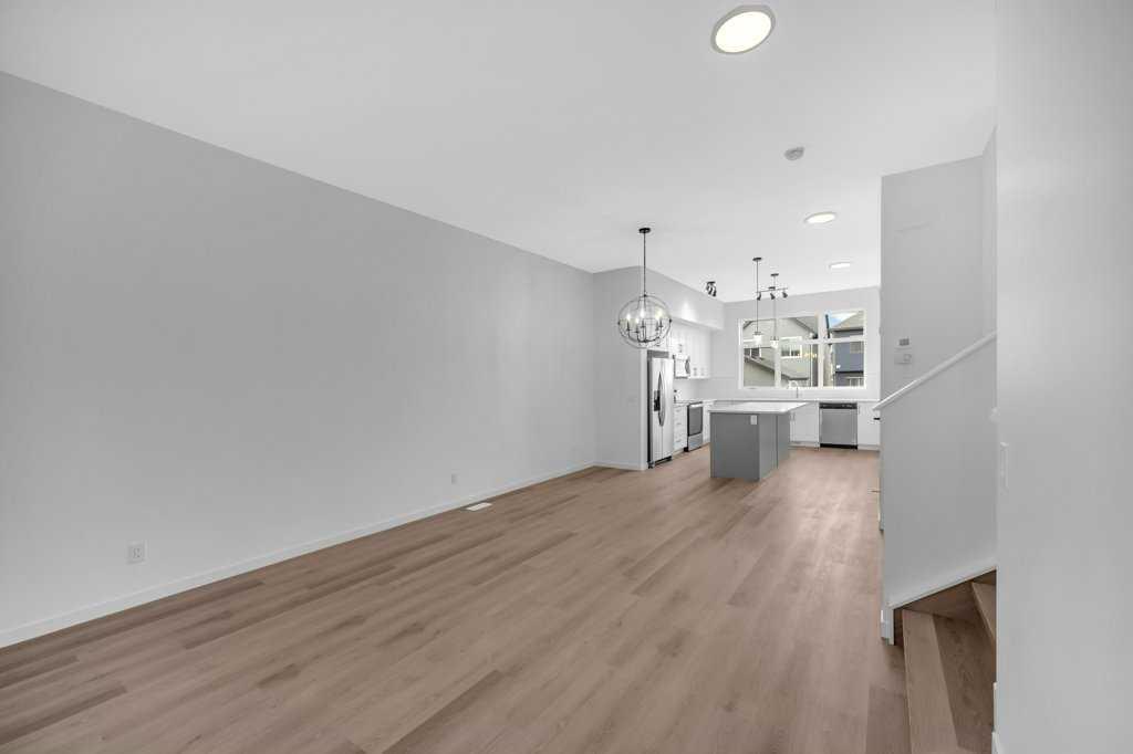 346 Magnolia Square SE