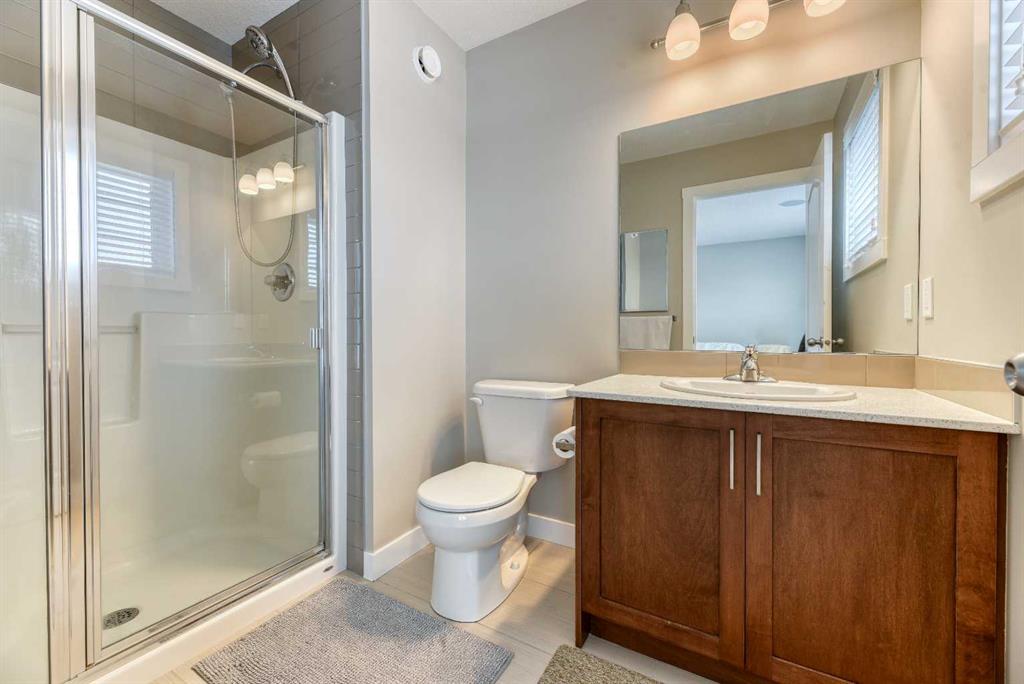 115 Legacy Glen Row SE
