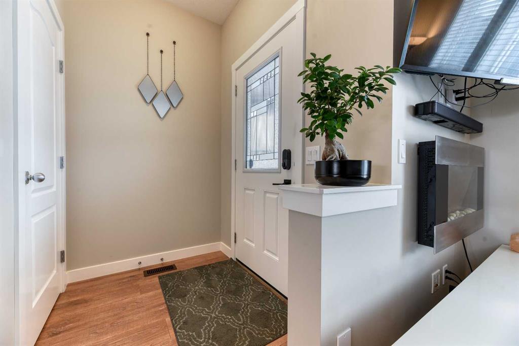115 Legacy Glen Row SE