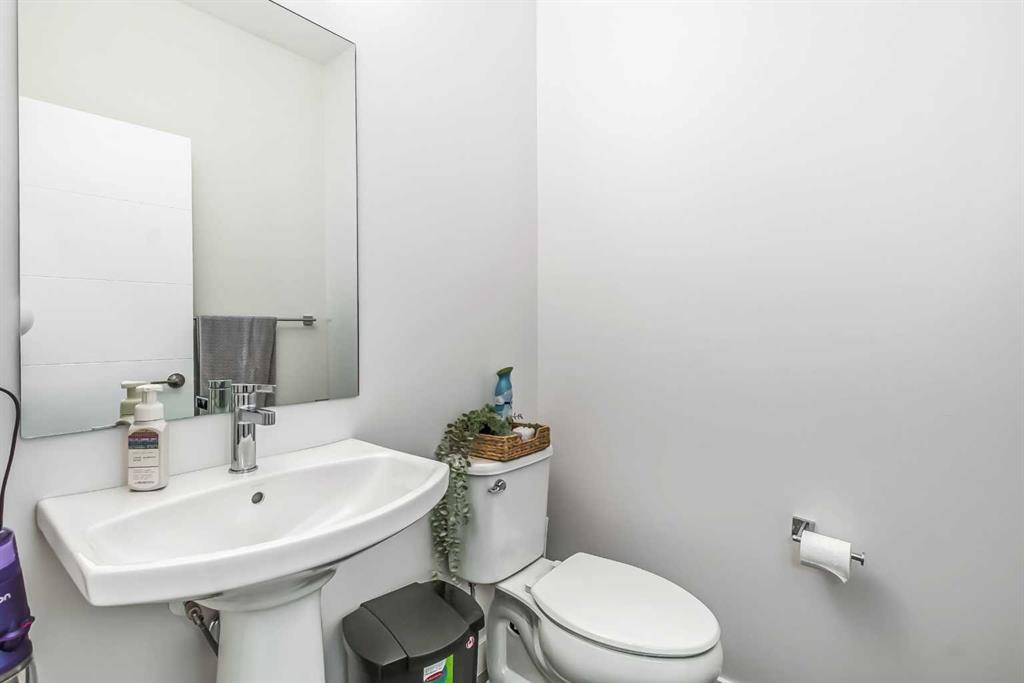 319 Belmont Heath SW