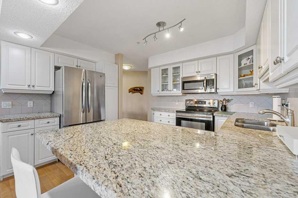 6868 Sierra Morena Boulevard SW, #347