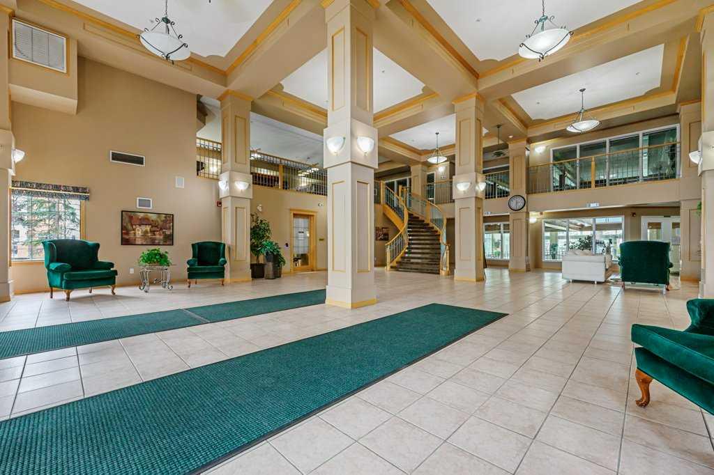 6868 Sierra Morena Boulevard SW, #347