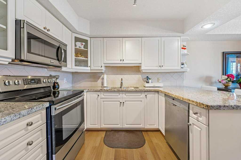 6868 Sierra Morena Boulevard SW, #347
