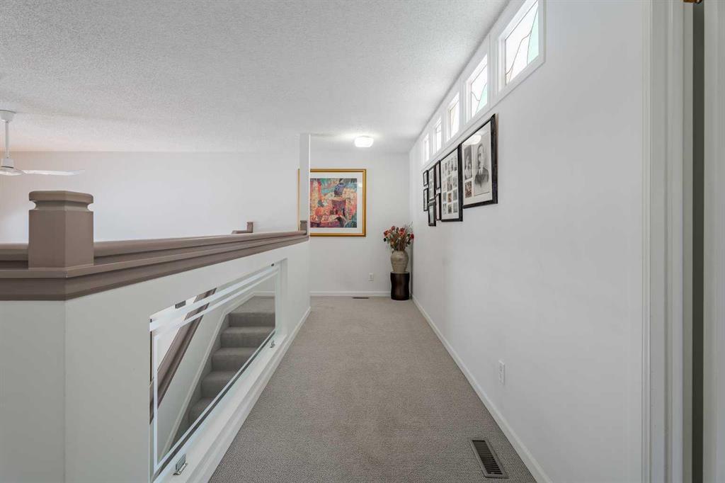 8 Woodmeadow Close SW