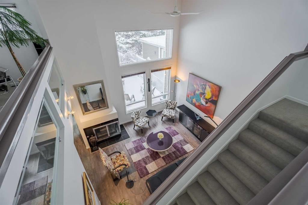 8 Woodmeadow Close SW
