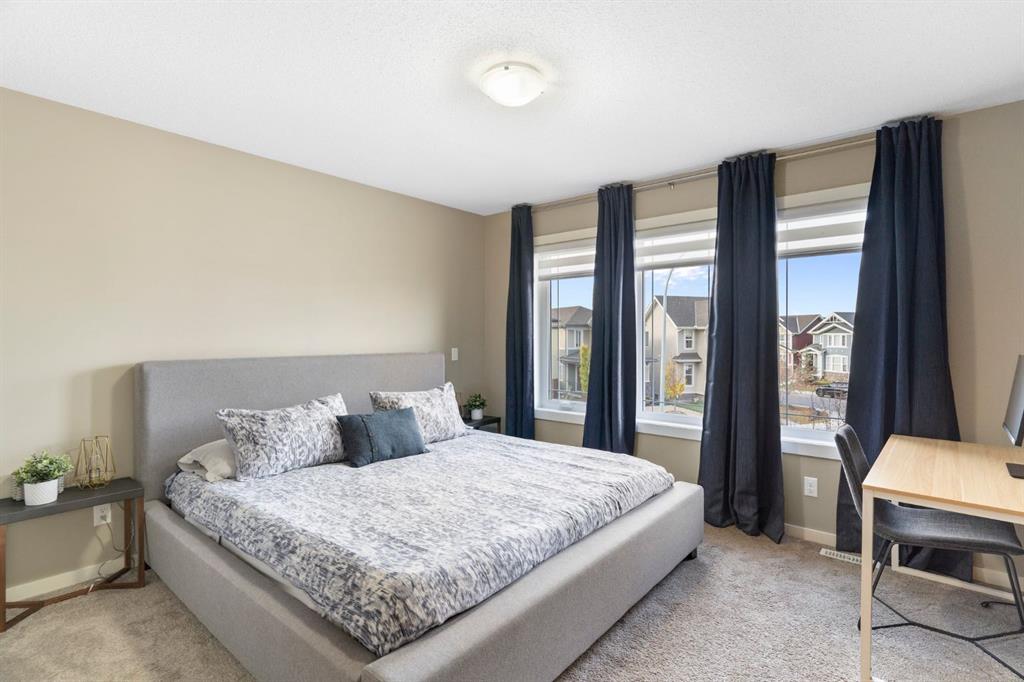 147 Marquis Heights SE