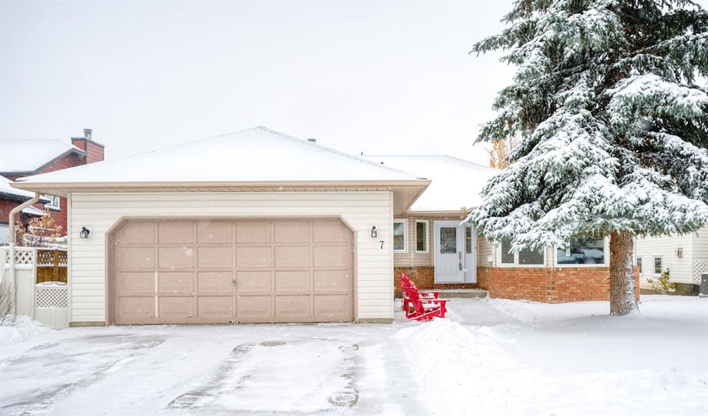 7 Sunset Crescent