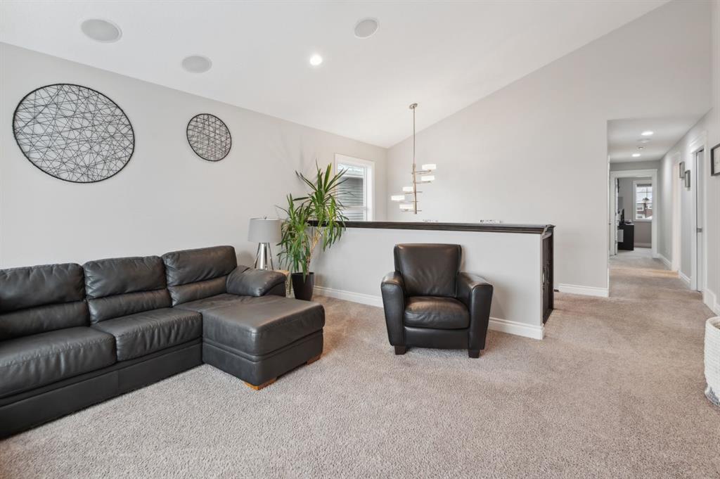 150 Canals Close SW