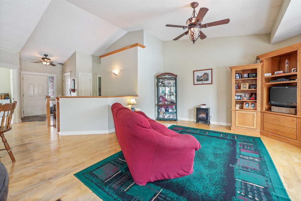 112 West Terrace Place