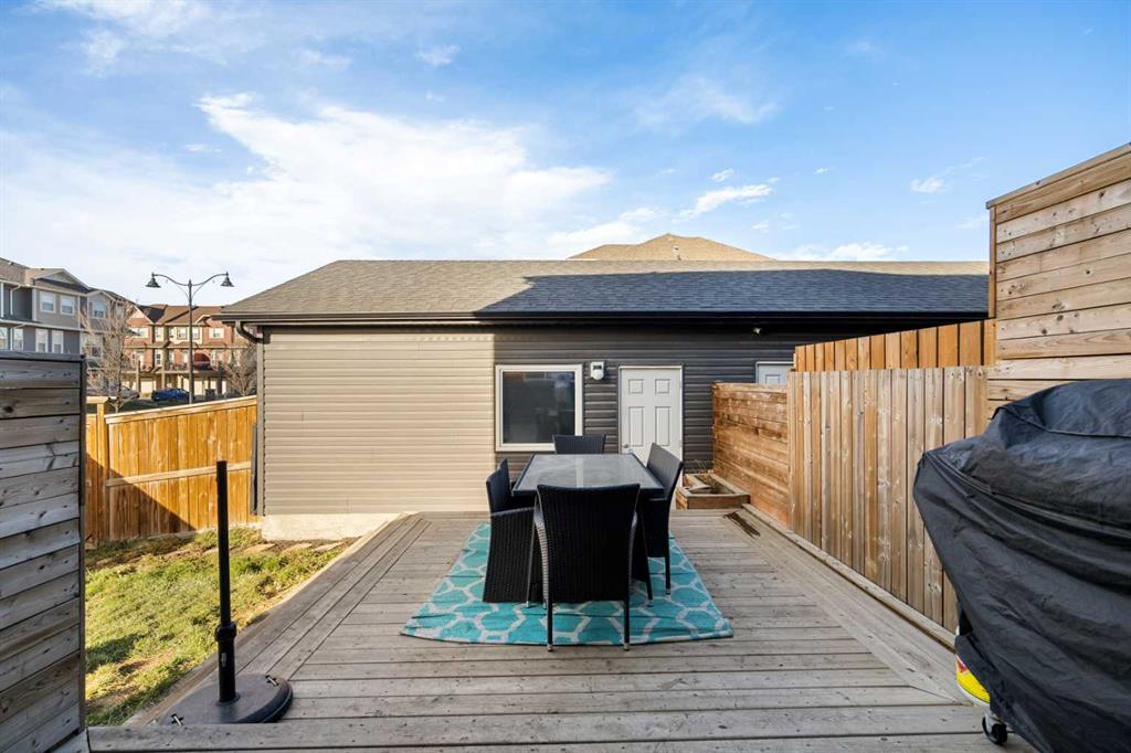 1593 Legacy Circle SE
