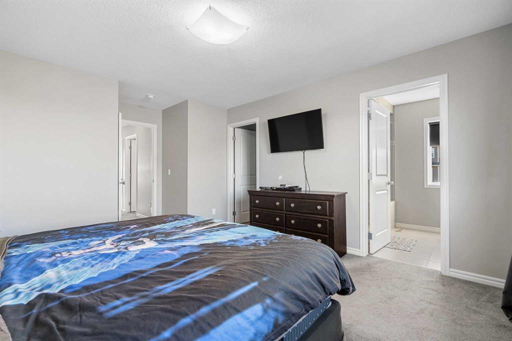 1593 Legacy Circle SE