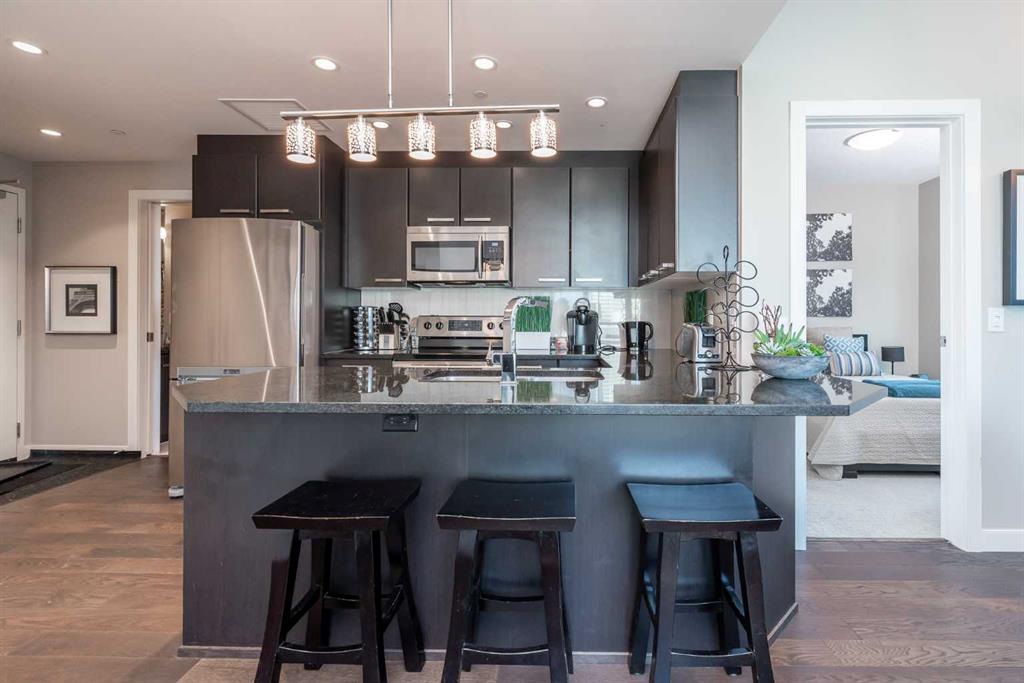 225 11 Avenue SE, #1010
