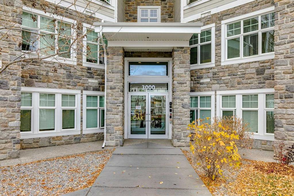 11 Mahogany Row SE, #3317